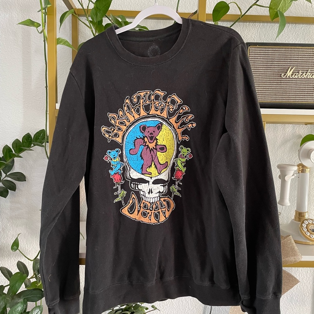 Black Graphic women’s  Sweater